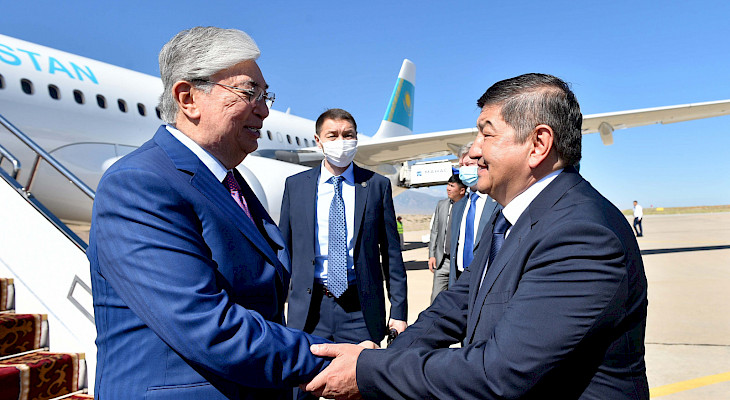  В Кыргызстан прибыл президент Казахстана Касым-Жомарт Токаев