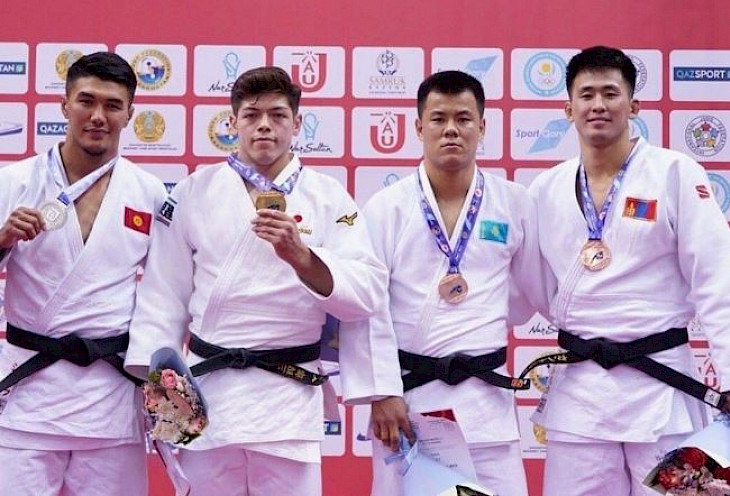  Эрлан Шеров Нур-Султанда өткөн дзюдо боюнча Азия чемпионатында күмүш медаль утту