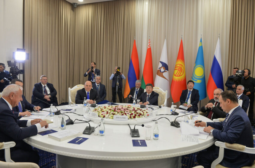  В Чолпон-Ате началось заседание Евразийского межправсовета в узком составе