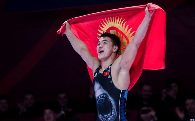  Кыргыз балбандары күрөш боюнча дүйнө чемпионатына катышат
