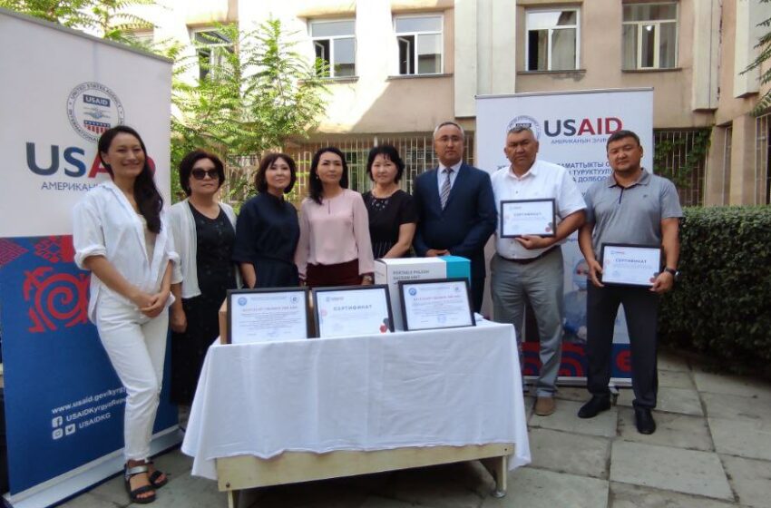  USAID Кыргызстанга 15 млн сомдук медициналык жабдууларды берди