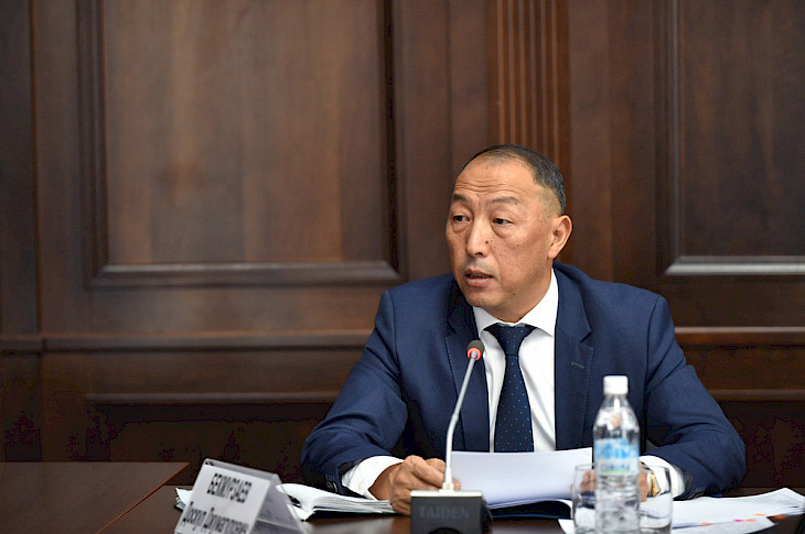  Генпрокуратура возбудила уголовные дела на министра энергетики Доскула Бекмурзаева