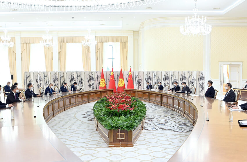  По итогам встречи глав Кыргызстана и Китая в Самарканде принят ряд документов