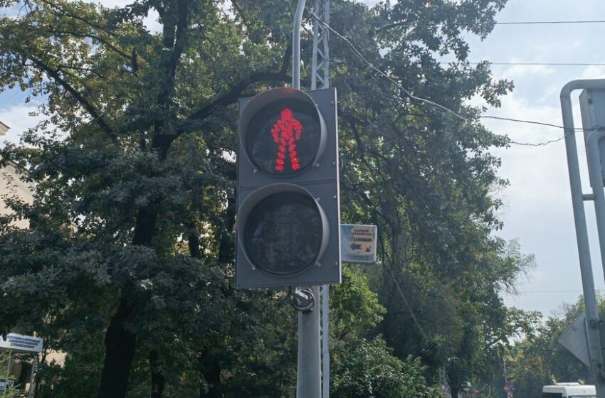 Бишкек шаарына 16 светофор орнотулду
