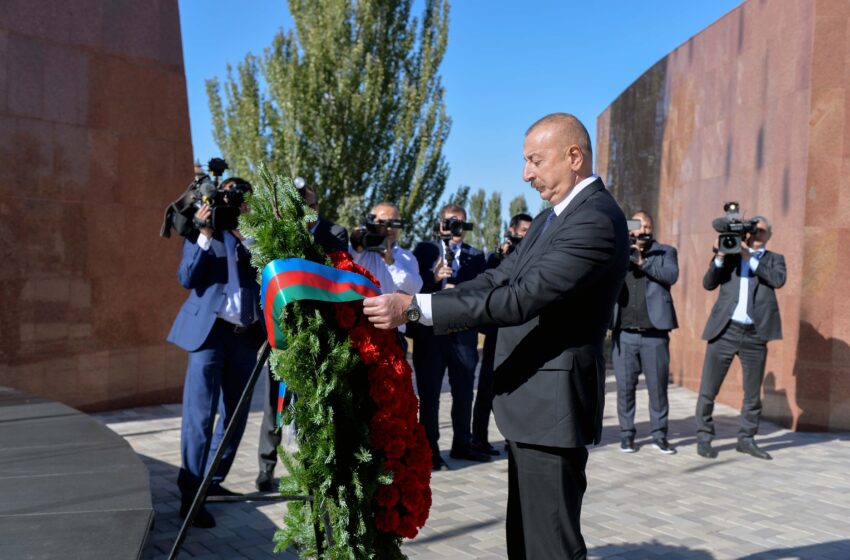  Азербайжандын президенти Ильхам Алиев «Ата-Бейит» комплексине барды