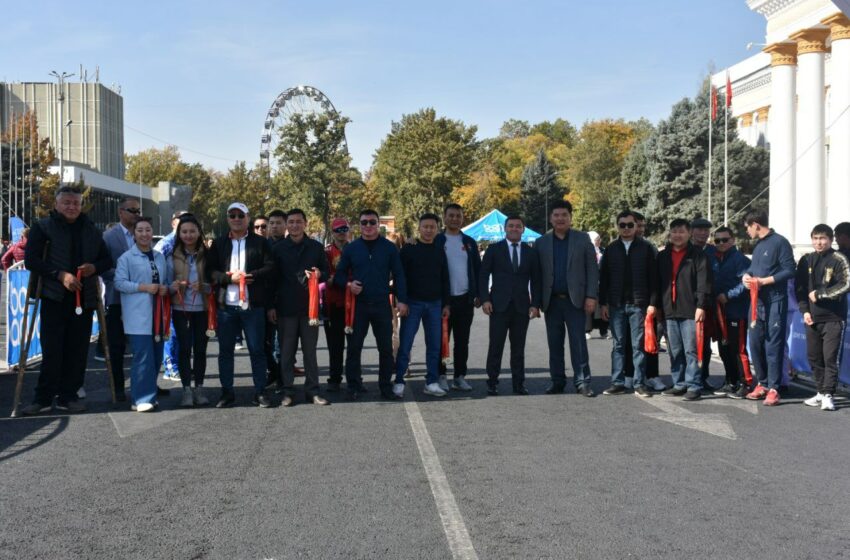  Бишкекте “Чектөөсүз спорт” парамарафону болуп өттү