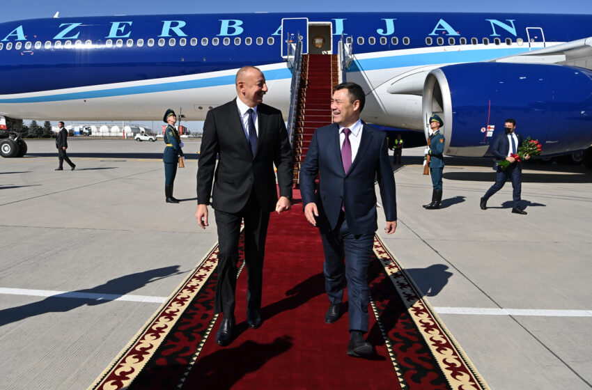 Азербайжандын Президенти Ильхам Алиев Кыргызстанга мамлекеттик сапар менен келди