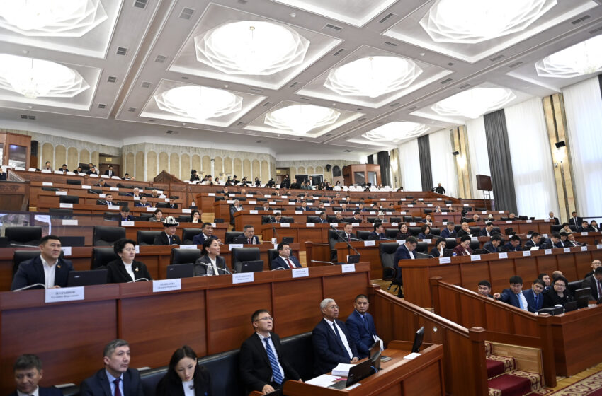  Жогорку Кеңеш кыргыз-өзбек чек арасы боюнча келишимди ратификациялады