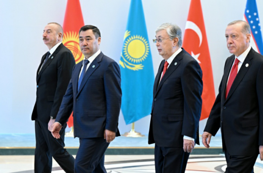  Президент Садыр Жапаровдун Өзбекстанга иш сапары аяктады
