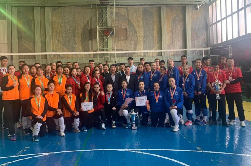  Волейбол боюнча Кыргызстандын кубогу жыйынтыкталды