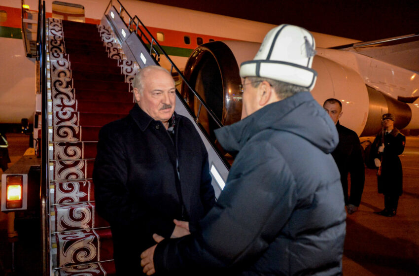  Кыргызстанга Александр Лукашенко келди