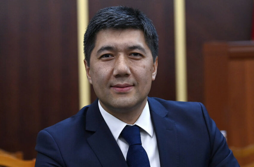  Мелис Тургунбаев жаратылыш ресурстары, экология жана техникалык көзөмөл министри болуп дайындалды