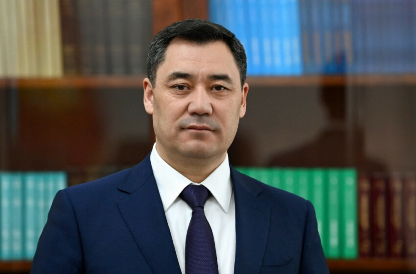  Президент Казакстанда өтүп жаткан Азия чемпионатында байгелүү орундарды багындырган кыргыз балбандарын куттуктады