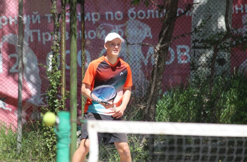  Теннисист из Кыргызстана Давид Могилевский стал абсолютным победителем международного турнира ATF