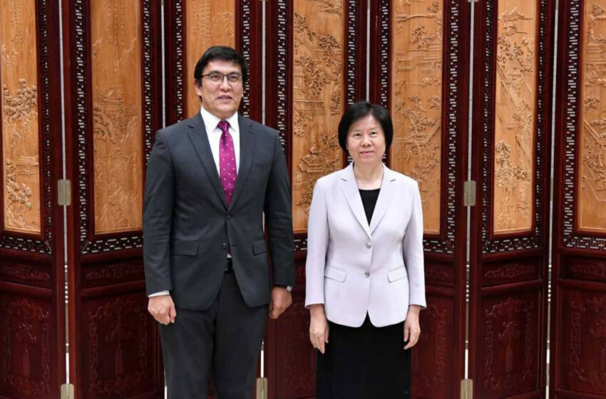  Эдиль Байсалов провел встречу с Председателем Китайского комитета ШОС по добрососедству, дружбе и сотрудничеству