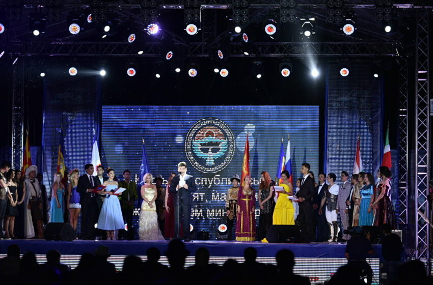  Чолпон- Ата шаарында популярдуу музыка аткаруучулардын “Мейкин Азия” III эл аралык Ысык-Көл фестивалы өтөт