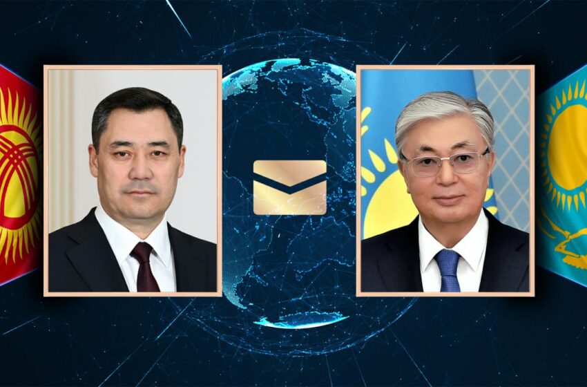  Казакстандын Президенти Касым-Жомарт Токаев Президент Садыр Жапаровду жана Кыргызстан элин Эгемендүүлүк күнү менен куттуктады