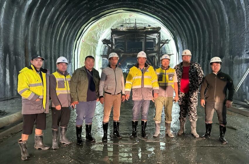  Кыргызстандагы эң чоң «Көк-Арт» тоннелин казуу иштери аяктады