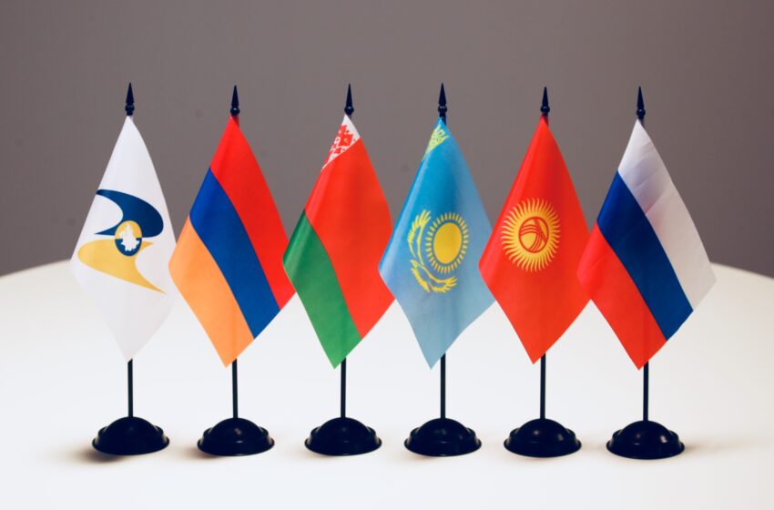  Кыргызстан обогнал другие страны ЕАЭС по росту налоговых доходов