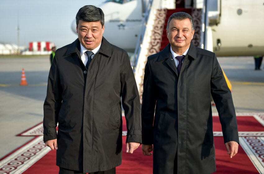  Премьер-министр Таджикистана Кохир Расулзода прибыл в Кыргызстан