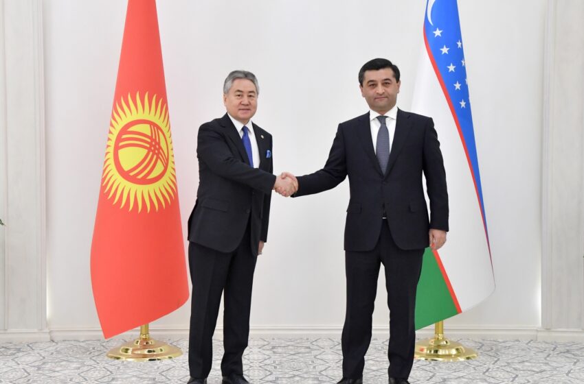  Состоялись двусторонние кыргызско-узбекские переговоры в расширенном составе