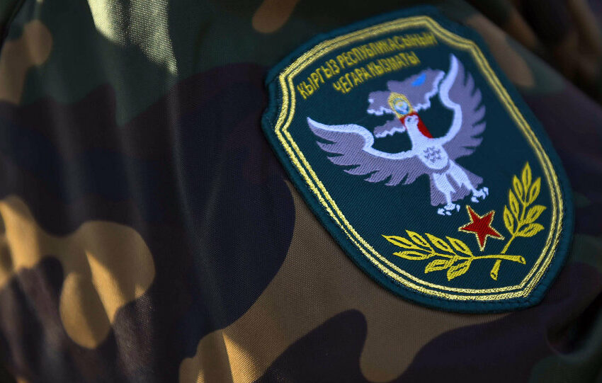  В результате неосторожного обращения с оружием погиб военнослужащий управления Пограничной службы по Ошской области