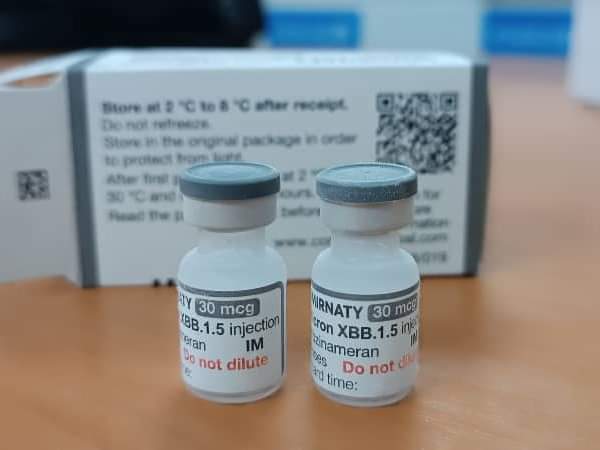 Кыргызстанга 20 миңден ашык доза COVID-19га каршы вакцина келди