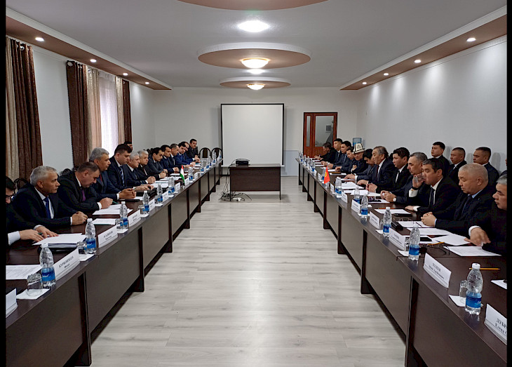  В Баткене состоялась встреча топографических групп Кыргызстана и Таджикистана по госгранице