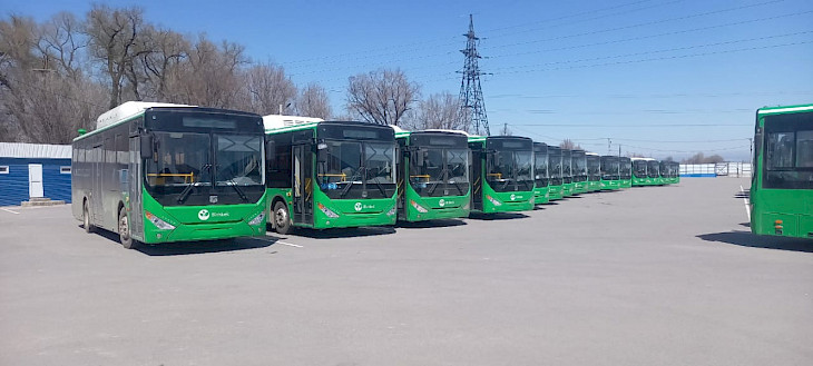  В Бишкек прибыло 35 новых автобусов на газе, еще 465 в пути