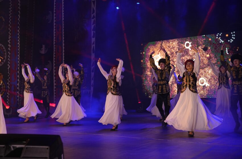  “Жаңы ысымдар” IX эл аралык студенттик театр фестивалынын ачылыш аземи өттү
