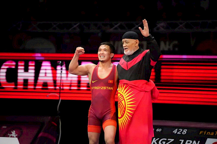  Сборная КР по греко-римской борьбе заняла II место на чемпионате Азии в Бишкеке