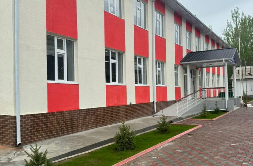  В Баткене достроили новую школу