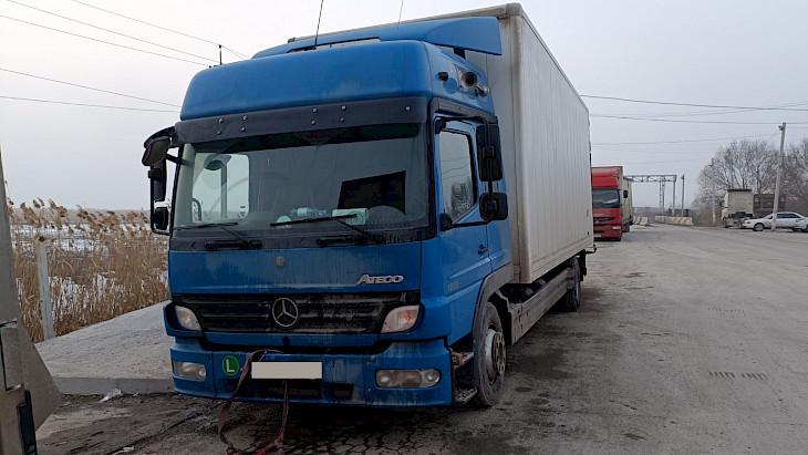 Таможня «Манас» выявила незаконный ввоз грузовиков