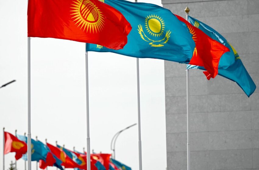  Завершился официальный визит Президента Садыр Жапарова в Казахстан