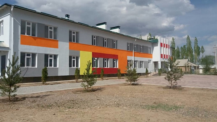  Кыргызстанда республикалык деңгээлде мектептердин айланасын жашылдандыруу кампаниясы өтөт