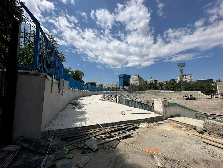  Бишкектеги борбордук стадионду реконструкциялоо иштери уланууда