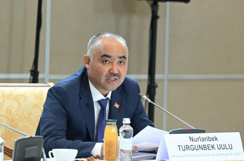  Жогорку Кеңештин төрагасы Астанада ТүркПА Кеңешинин жыйынына катышты