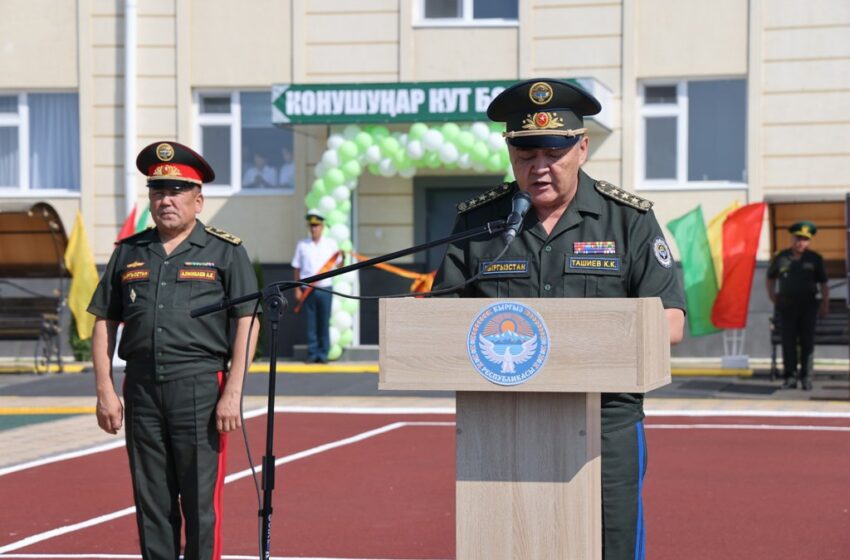 Пограничникам в Кыргызстане летом и осенью повысят зарплату