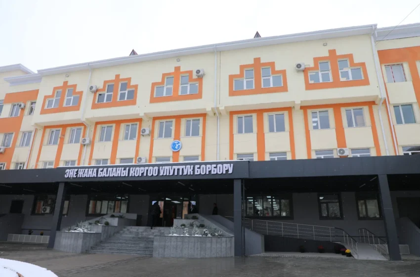  В НЦОМиД расширили количество коек для детей с пневмонией