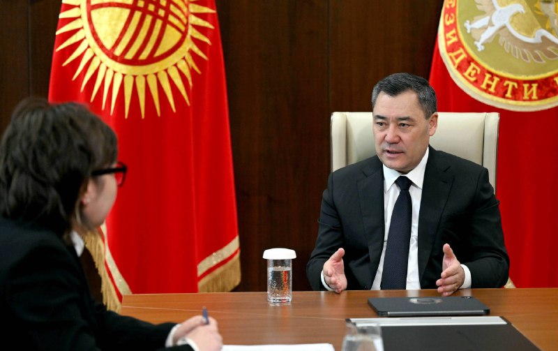  Садыр Жапаров акыйкатчы Жамиля Жаманбаеваны кабыл алды