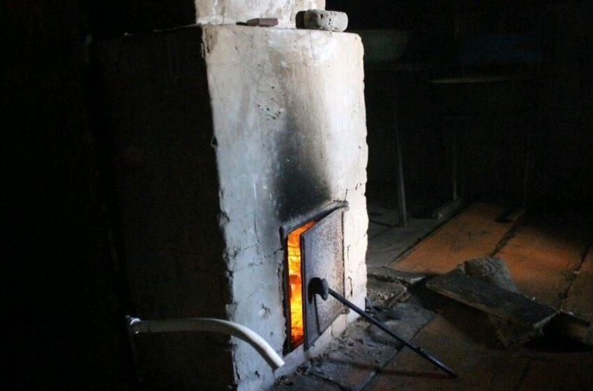  В Ала-Буке погибла семья от отравления угарным газом