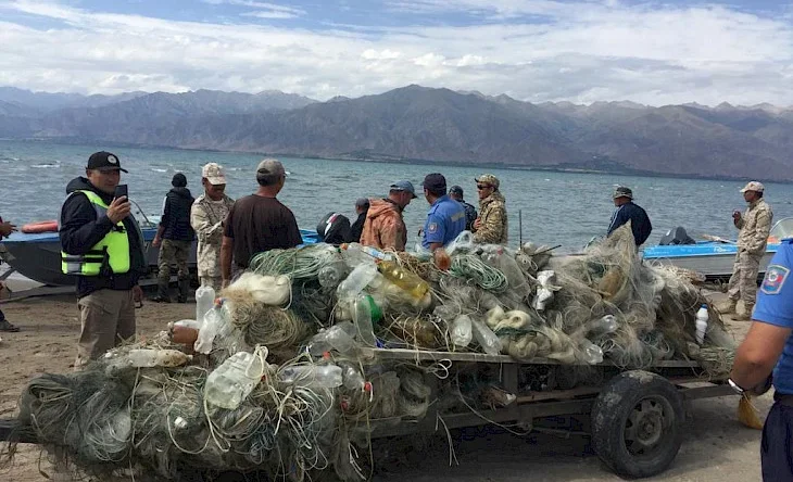  Жыл башынан бери Ысык-Көлдөн 9900 метр тор чыгарылды